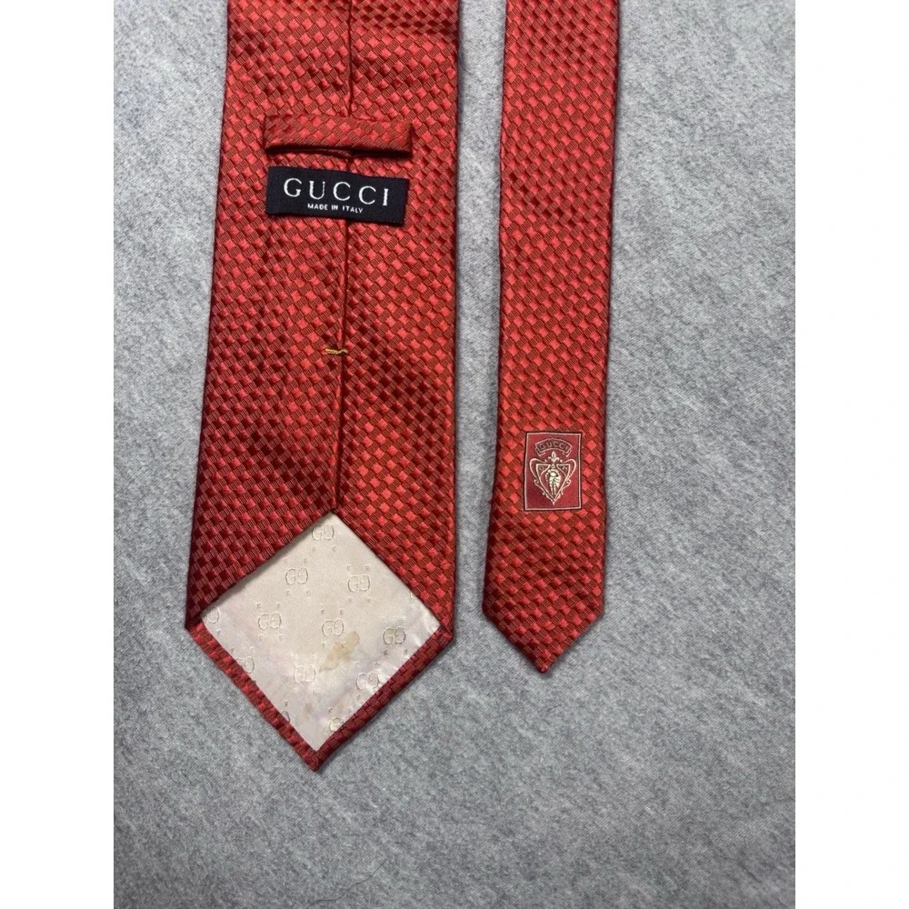 GUCCI Silk Necktie Red Solid Logo Pattern Pre-owned Men's Vintage